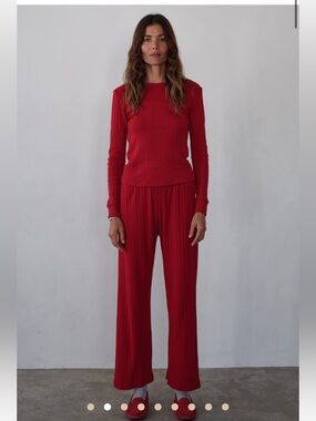 Donni. Pointelle Simple Crop Pant